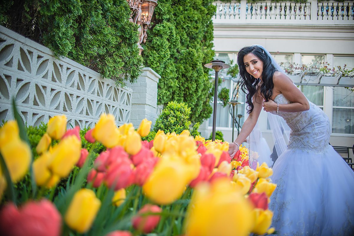 bride with tulips